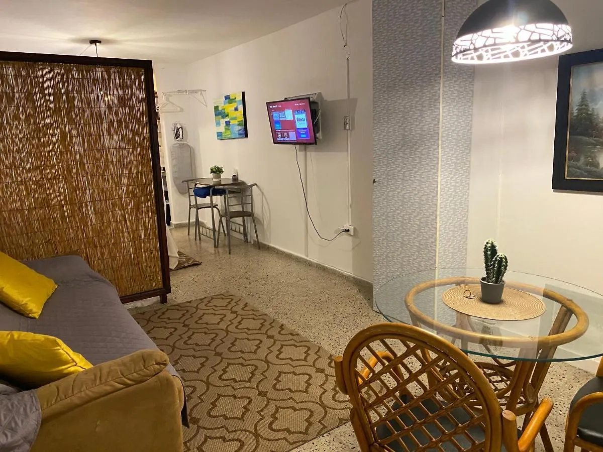 Nice Apt , Pool Jacuzzi Near Airport, Beaches Apartment Carolina